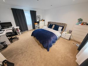 Photo 14- click for photo gallery